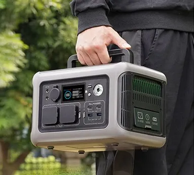 AllPowers R600 — станция в руке